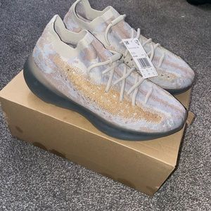 Yeezy Pepper Boost - Size 10 (NWT)